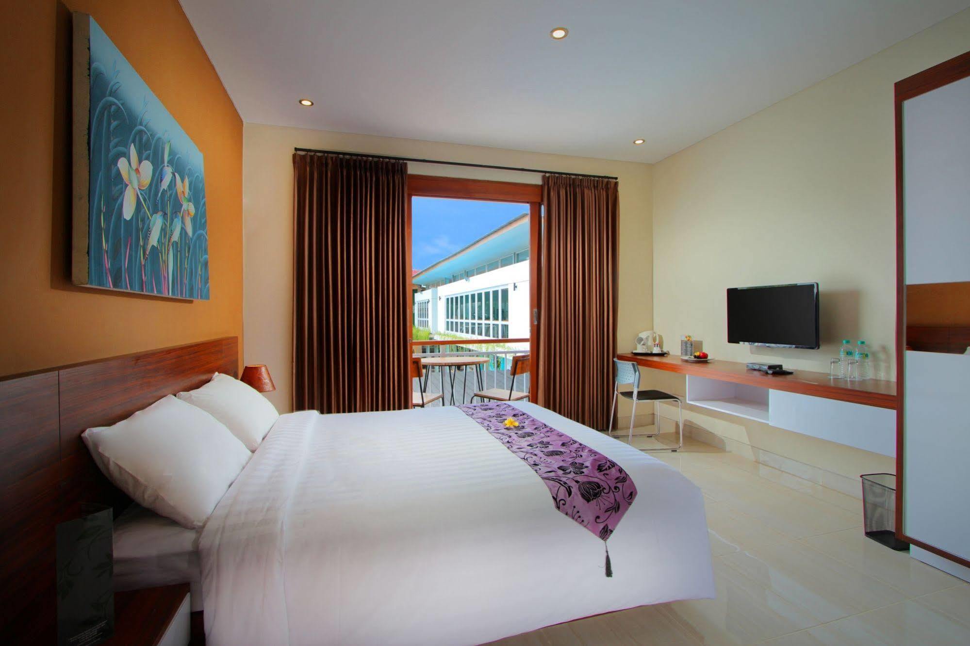Umah Bali Suites And Residence Denpasar Exterior foto