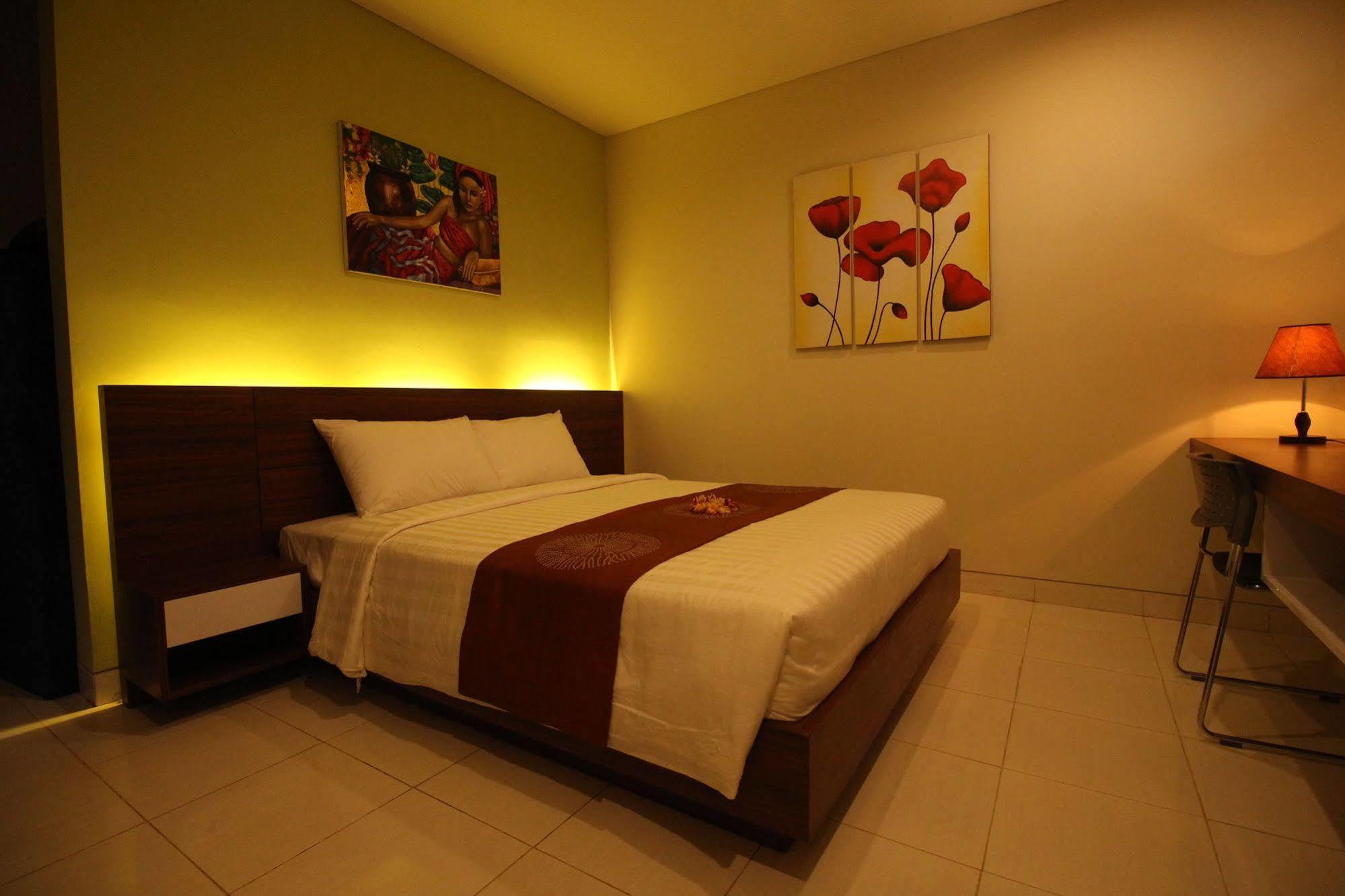 Umah Bali Suites And Residence Denpasar Exterior foto